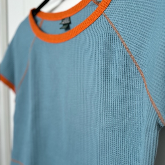 Wild Fable Cropped Waffle Knit Tee, Blue and Orange, Women’s Size Large - Picture 6 of 6